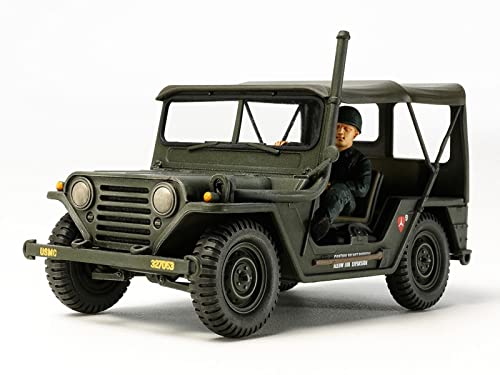 Modellino Carro Armato Us Utility Truck M151A1 Vietnam War Scala 1:35