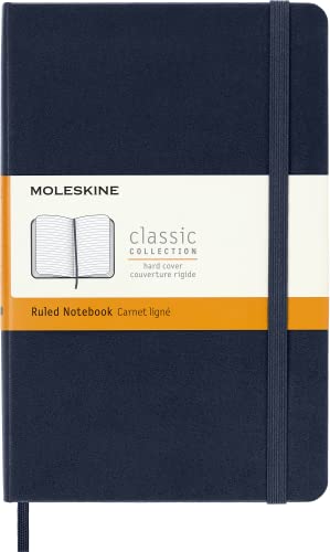 Moleskine Classic Notebook, Taccuino A Righe, Copertina Rigida E Chiusura Ad Elastico, Formato Medium 11,5 X 18 Cm, Colore Blu Zaffiro, 208 Pagine