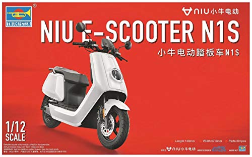 Trumpeter- Niu E-Scooter N1S Preverniciato Kit Modello In Plastica, Colore Colorato, 007305