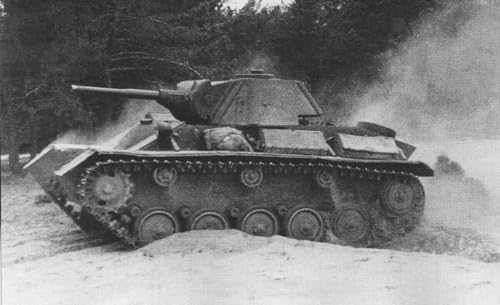 Zvezda - 1/35 Soviet Tank T-70 (4/22) *Zve3631