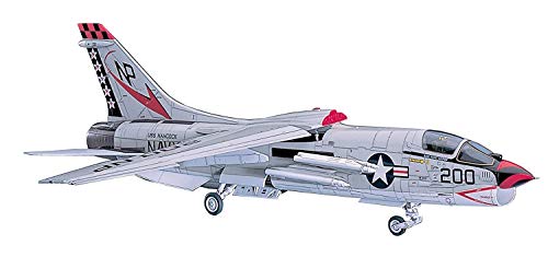 Hasegawa Hapt26 Scala 1: 48" F-8J Crusader Model Building Kits