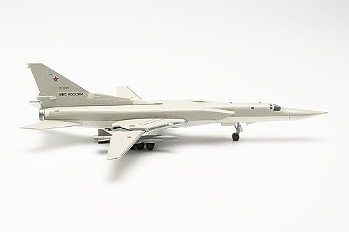 Herpa Modello Di Aereo Russian Air Force Tupolev Tu-22M3 Backfire – Rf-34075/24 Red In Scala 1:200 - Modello Di Aereo, Pezzo Da Collezione, Miniatura