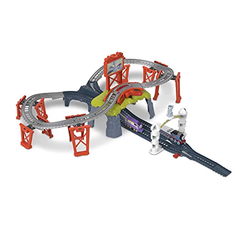 Thomas & Friends-Pista Della Sodor Cup Con Personaggi Thomas E Kana, Pista Con Trenini A Spinta, Giocattolo Per Bambini 3+ Anni, Hfw03
