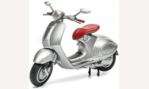 Maisto Die Cast 39540-16885 Compatibile Vespa 946 Argento 2014 1:18 Modello Finito