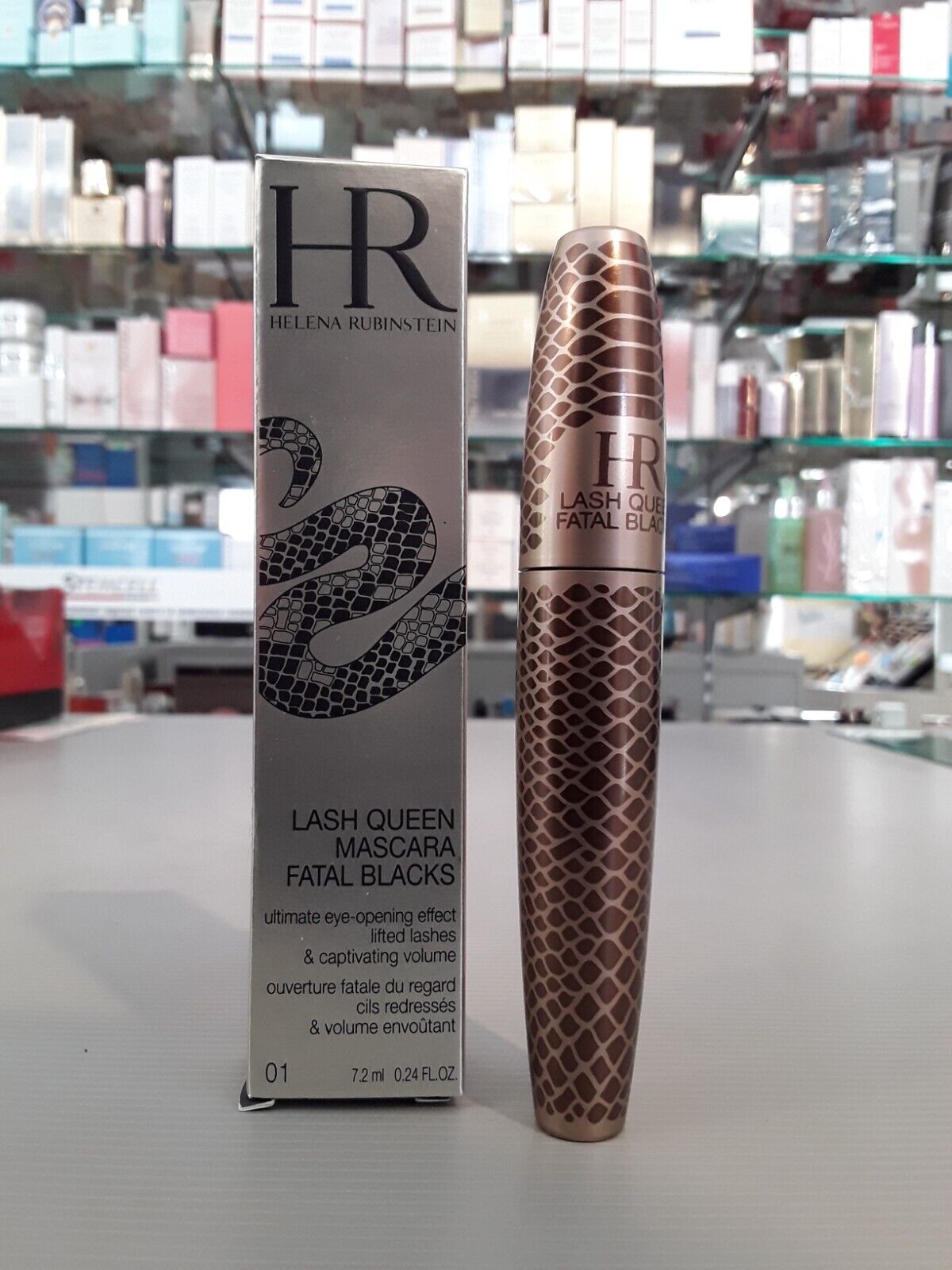 HELENA RUBINSTEIN LASH QUEEN  BLACKS FATAL BLACKS MAGNETIC BLACK Mascara 7  ml