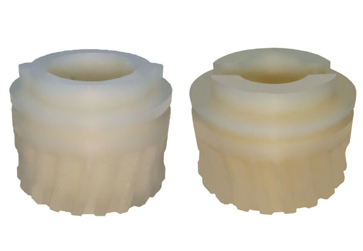 Coppia ingranaggi nylon per sfogliatrice stendipizza  Saro Teramo 2