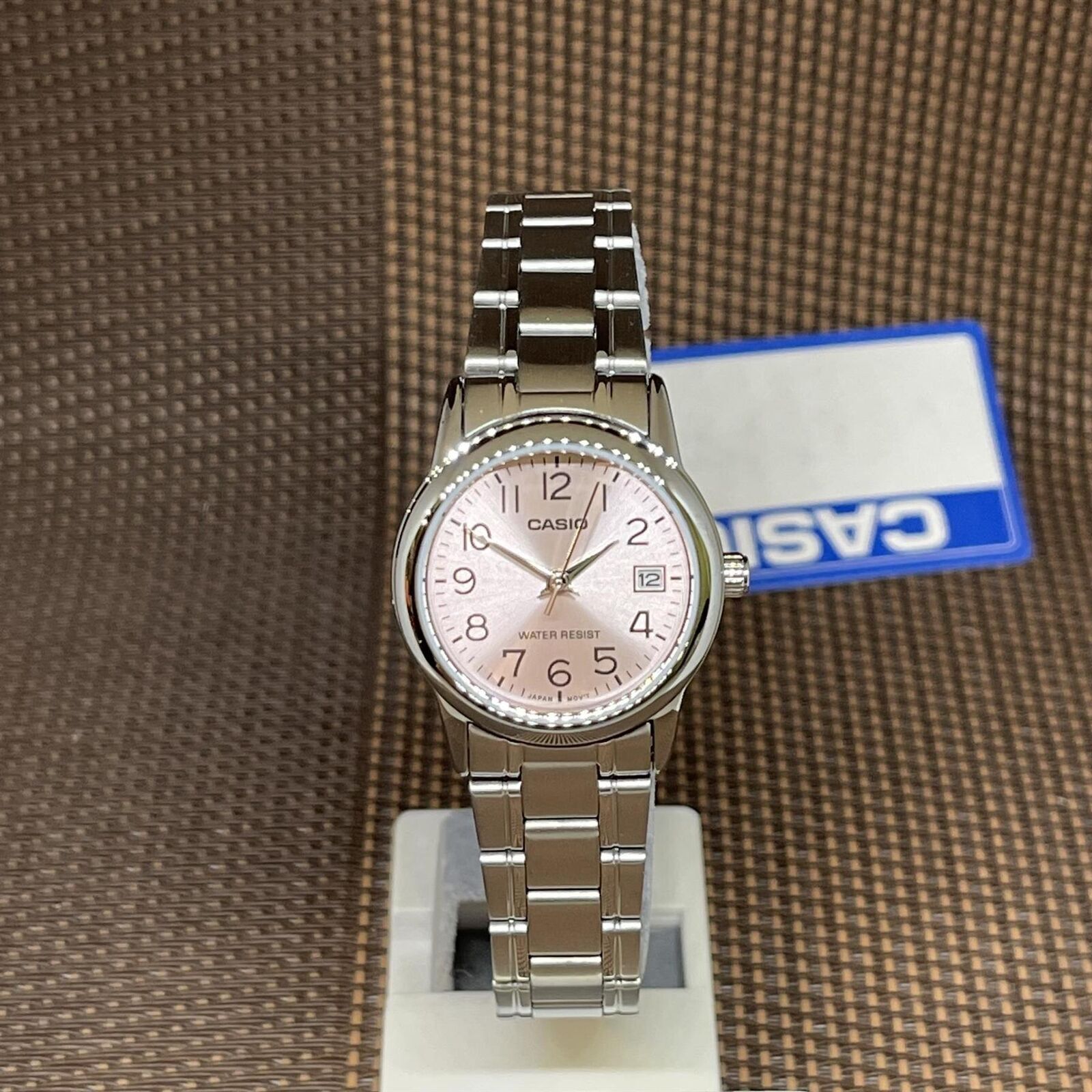 Casio LTP-V002D-4B Orologio analogico da donna con quadrante rosa in...
