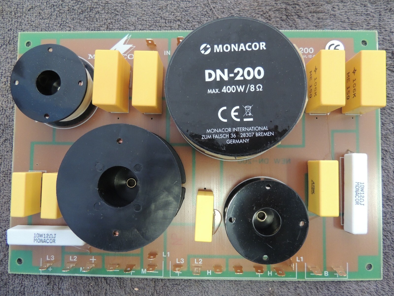 Monacor  Filtro Crossover 3 vie per casse acustiche 400w alta qualità 12/dB