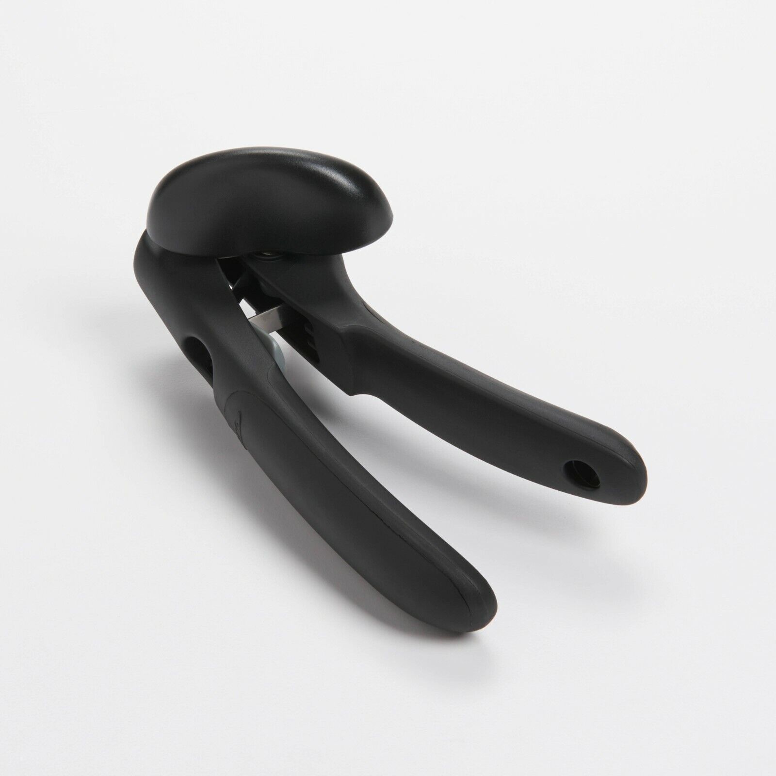 Apriscatole Snap-lock con meccanismo di bloccaggio OXO 30081