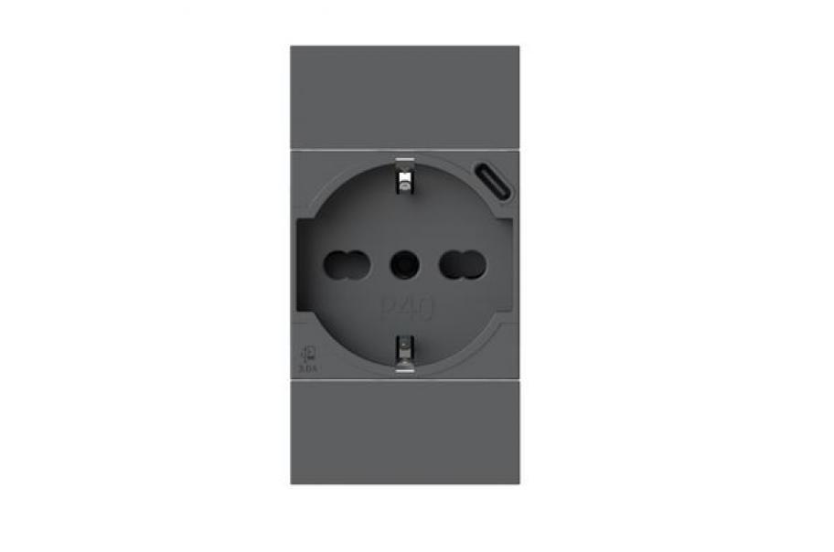 4 BOX PRESA P40 USB 3.0A PER BTICINO LIVING NOW NERA 4B.KG.P40.USB