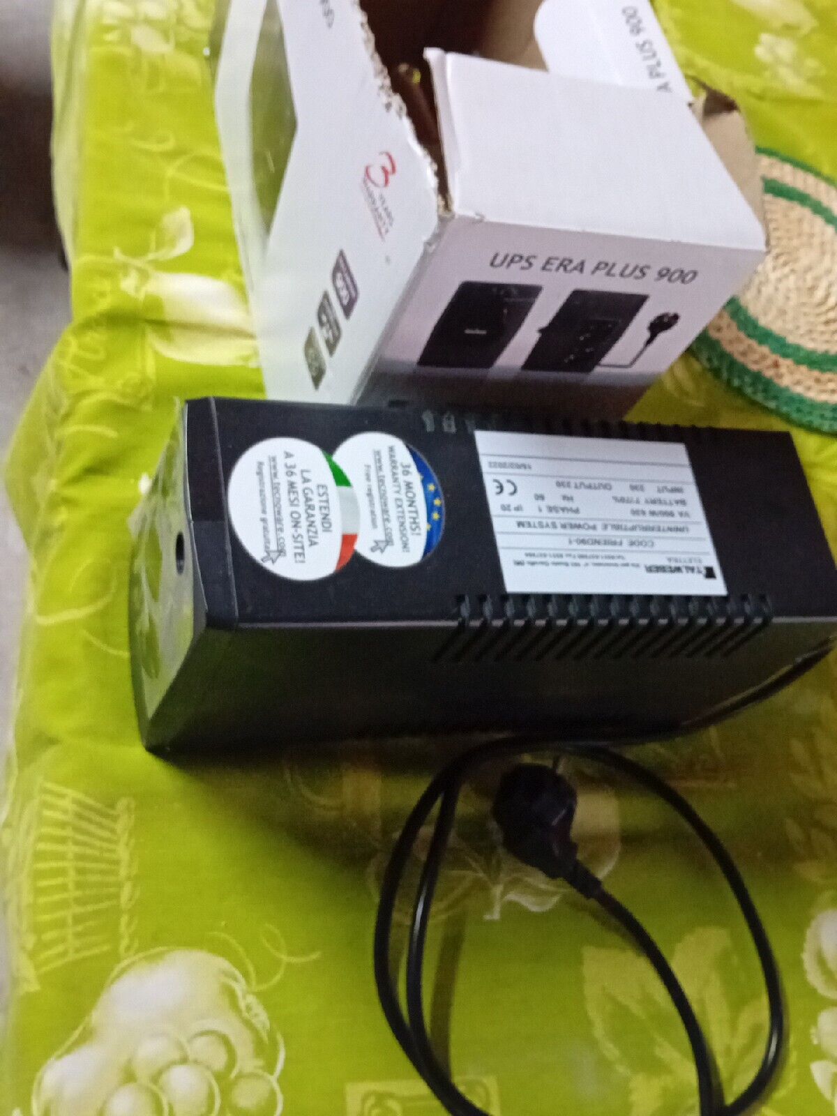 Tecnoware UPS ERA PLUS 900, Gruppo di Continuità, 2 Uscite Schuko, Autonomia