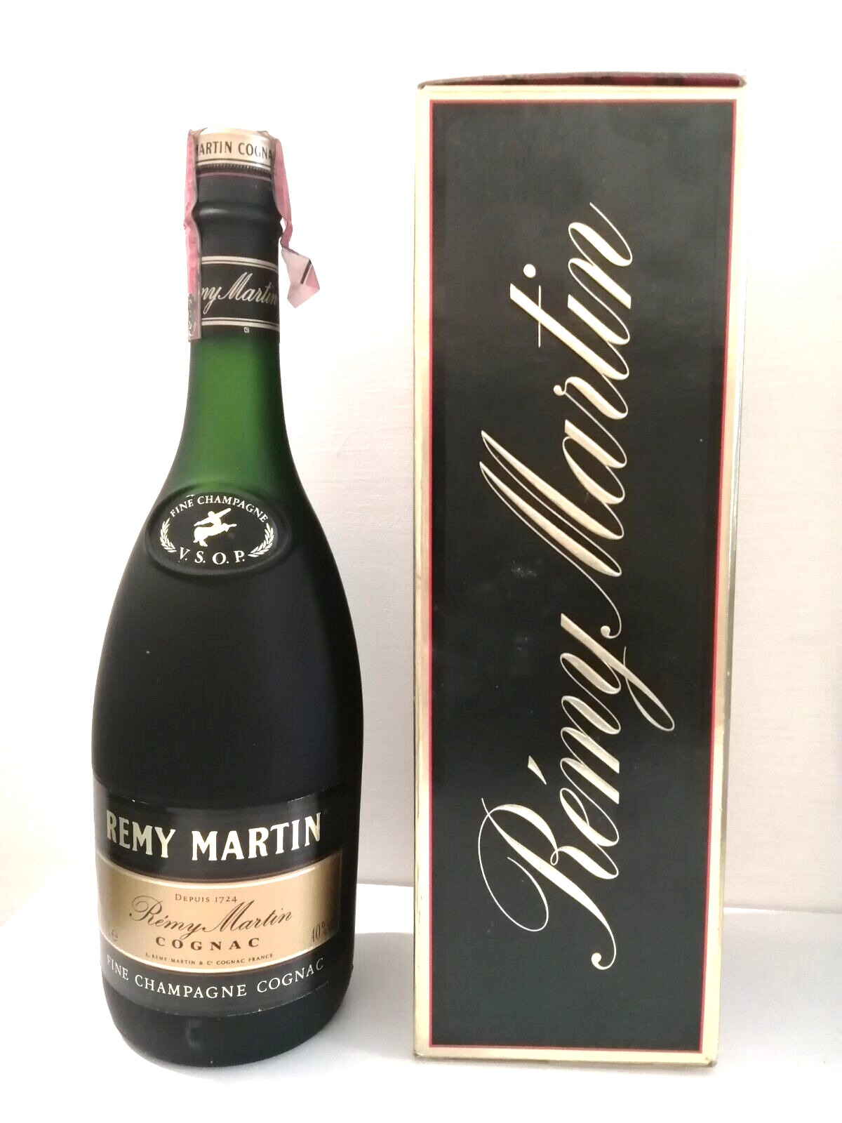 REMY MARTIN FINE CHAMPAGNE COGNAC 70 CL. 40% CON SCATOLA