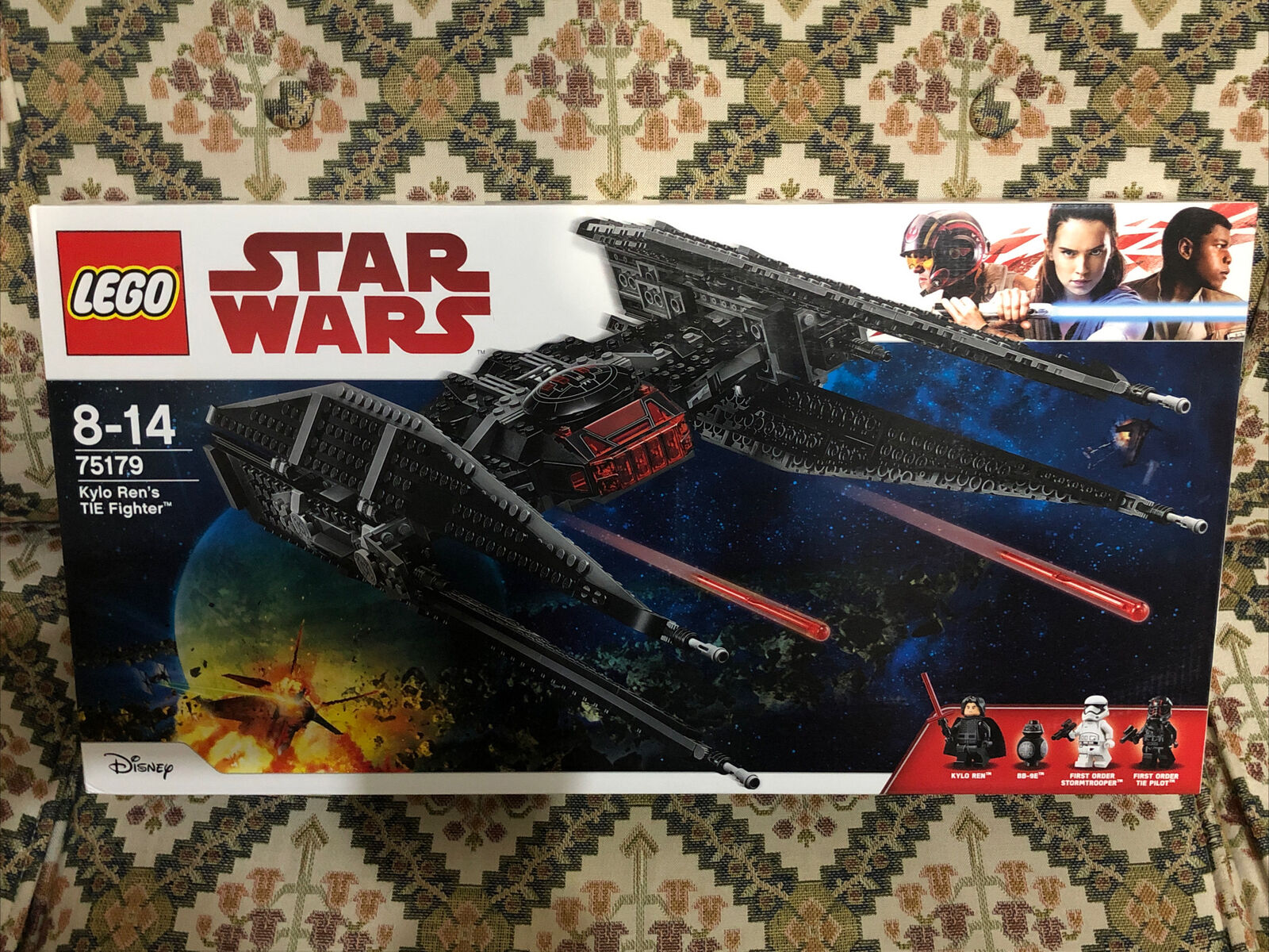 Lego 75179 Star Wars Kylo REN'S TIE FIGHTHER NUOVO Fuori Produzione