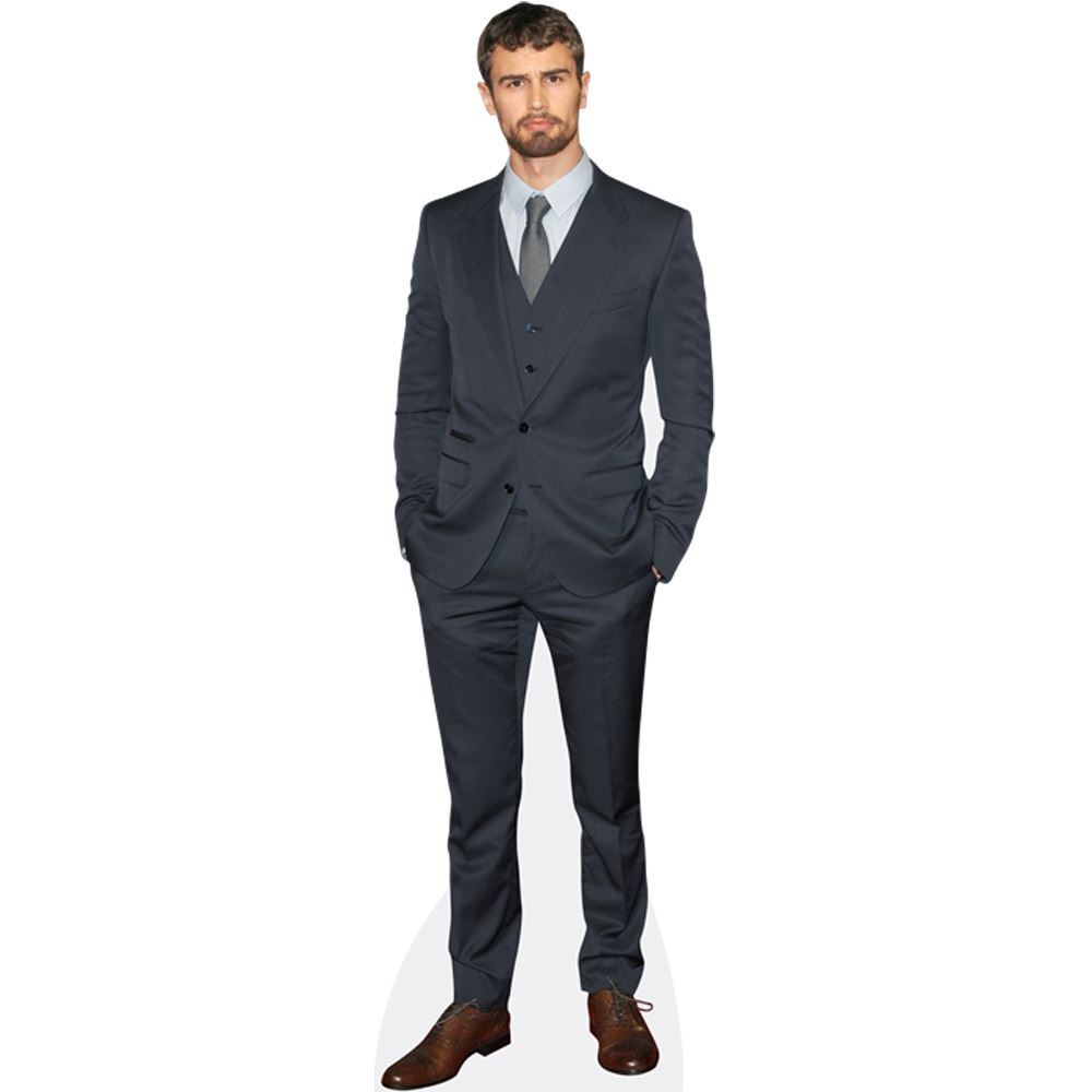 Theo James (Grey Suit) a grandezza naturale