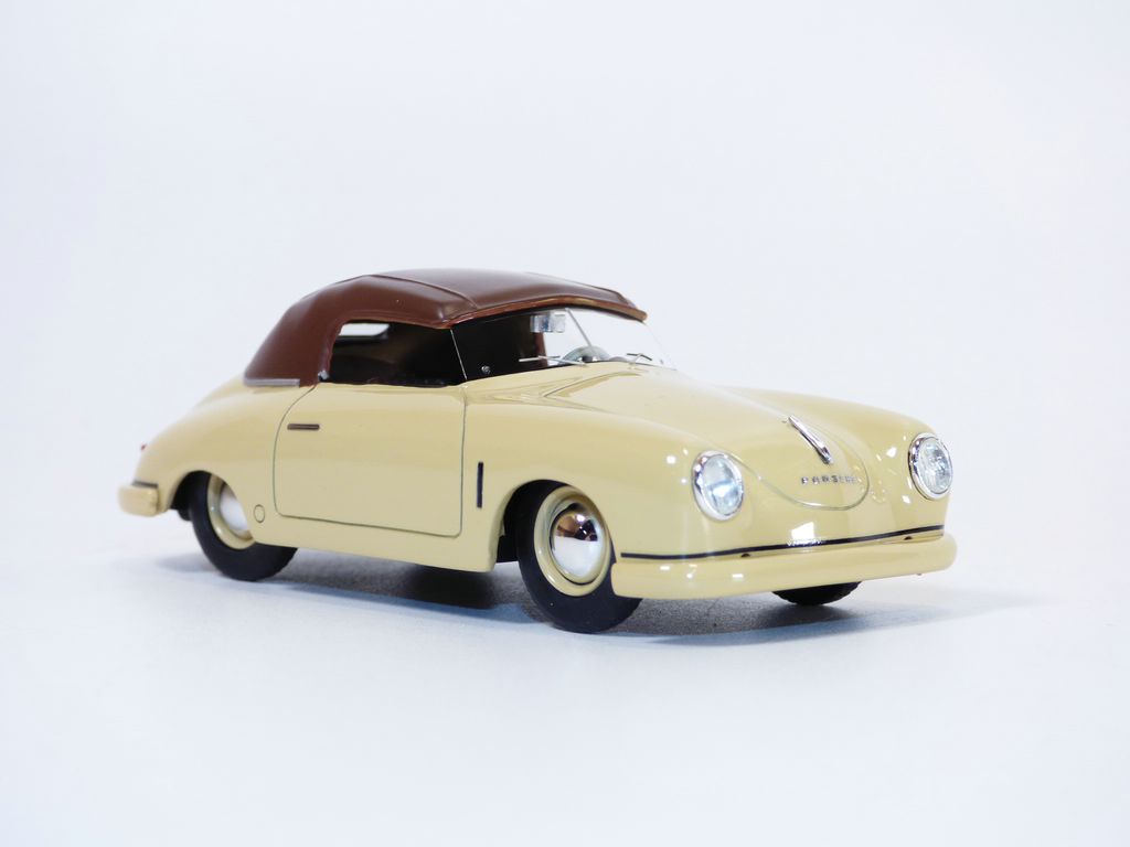 PORSCHE 356 CABRIOLET Gmund beige  1/43