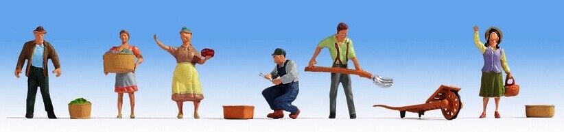 15617 Noch HO Personaggi agricoltori con accessori come da foto scala 1:87