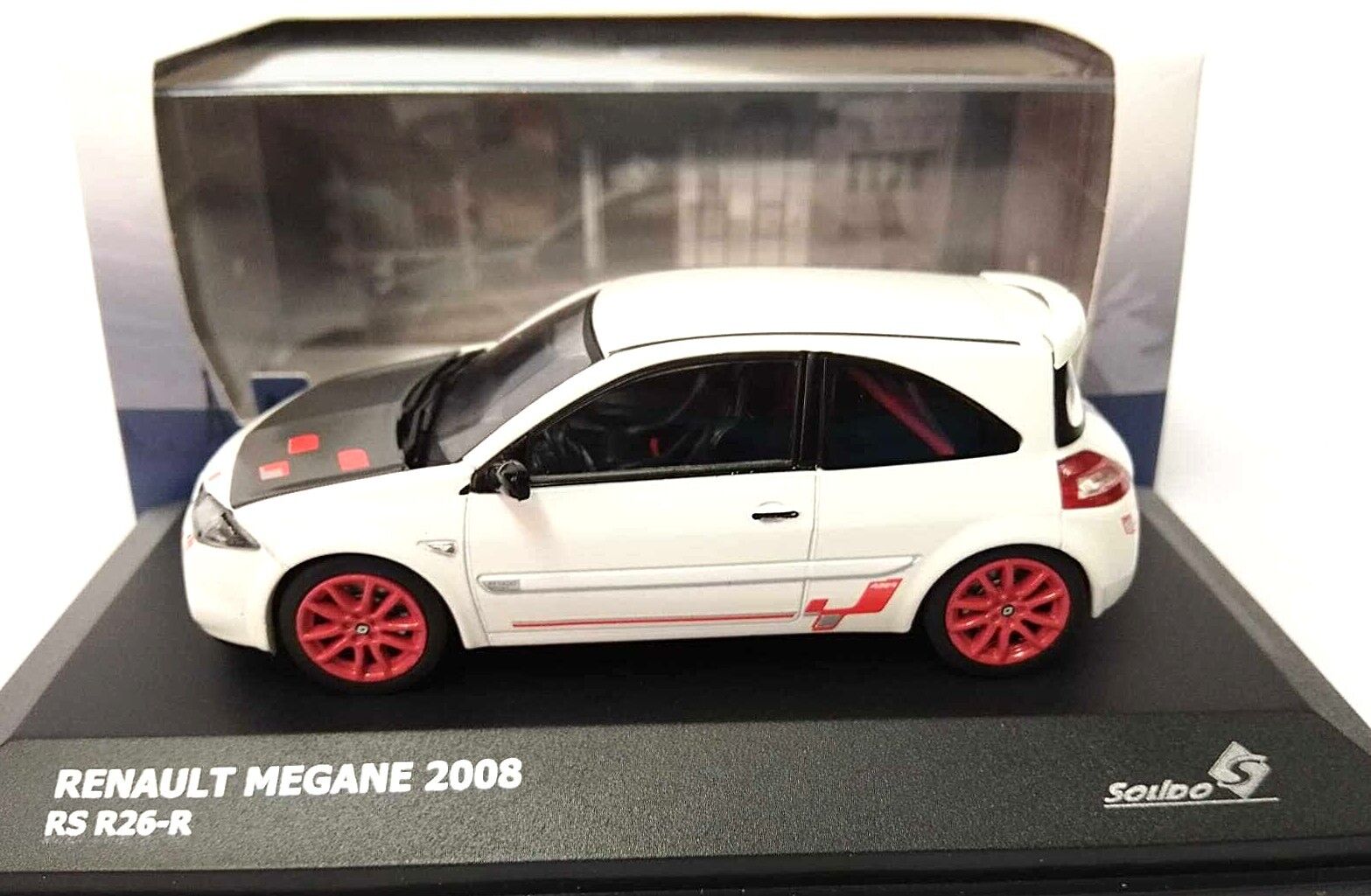 SOLIDO 1:43 AUTO DIE CAST RENAULT MEGANE RS R26-R 2008 GLACIER WHITE    S4310201