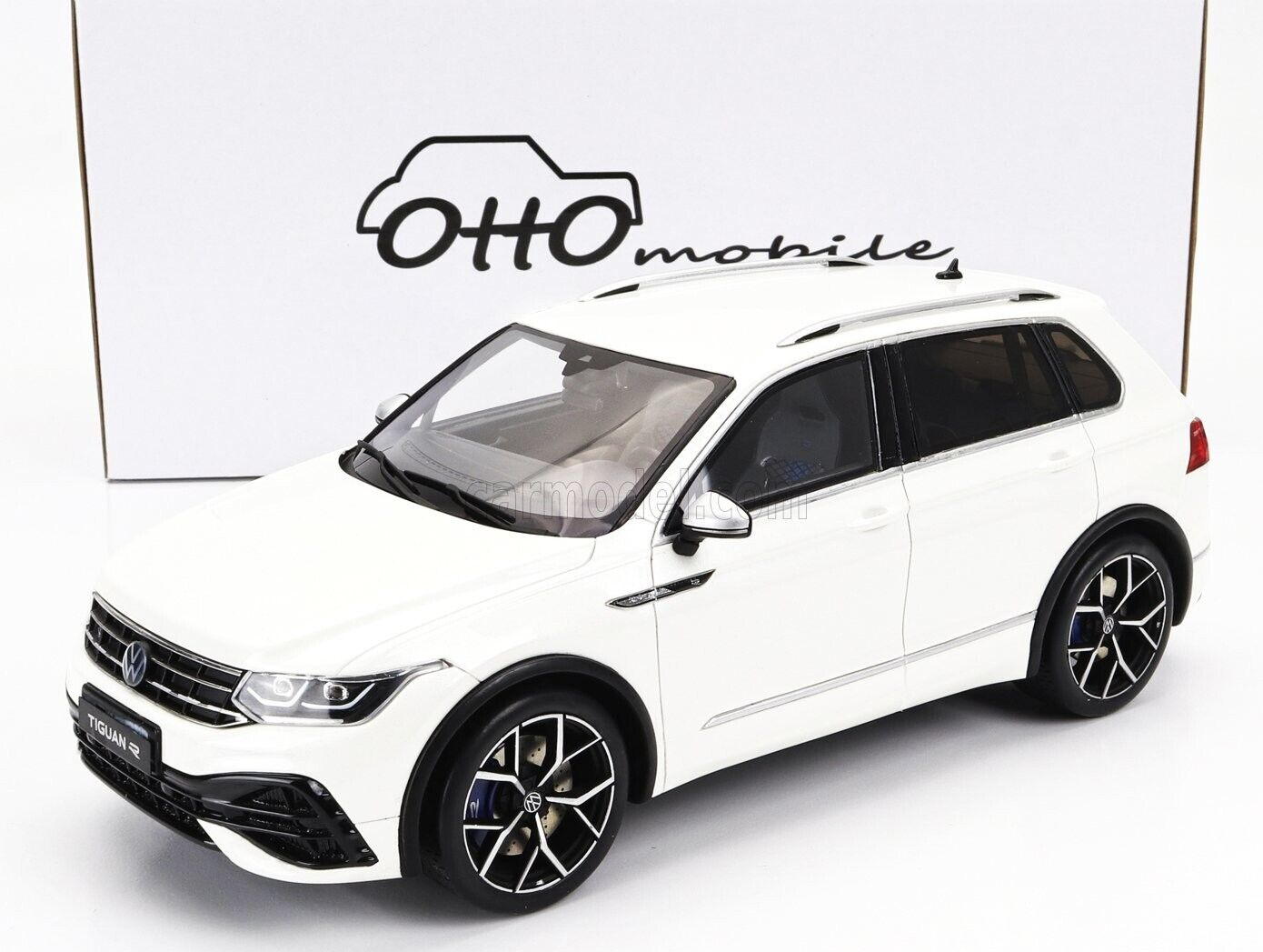 VW Tiguan R  1/18 White OTTOmobile OT1001