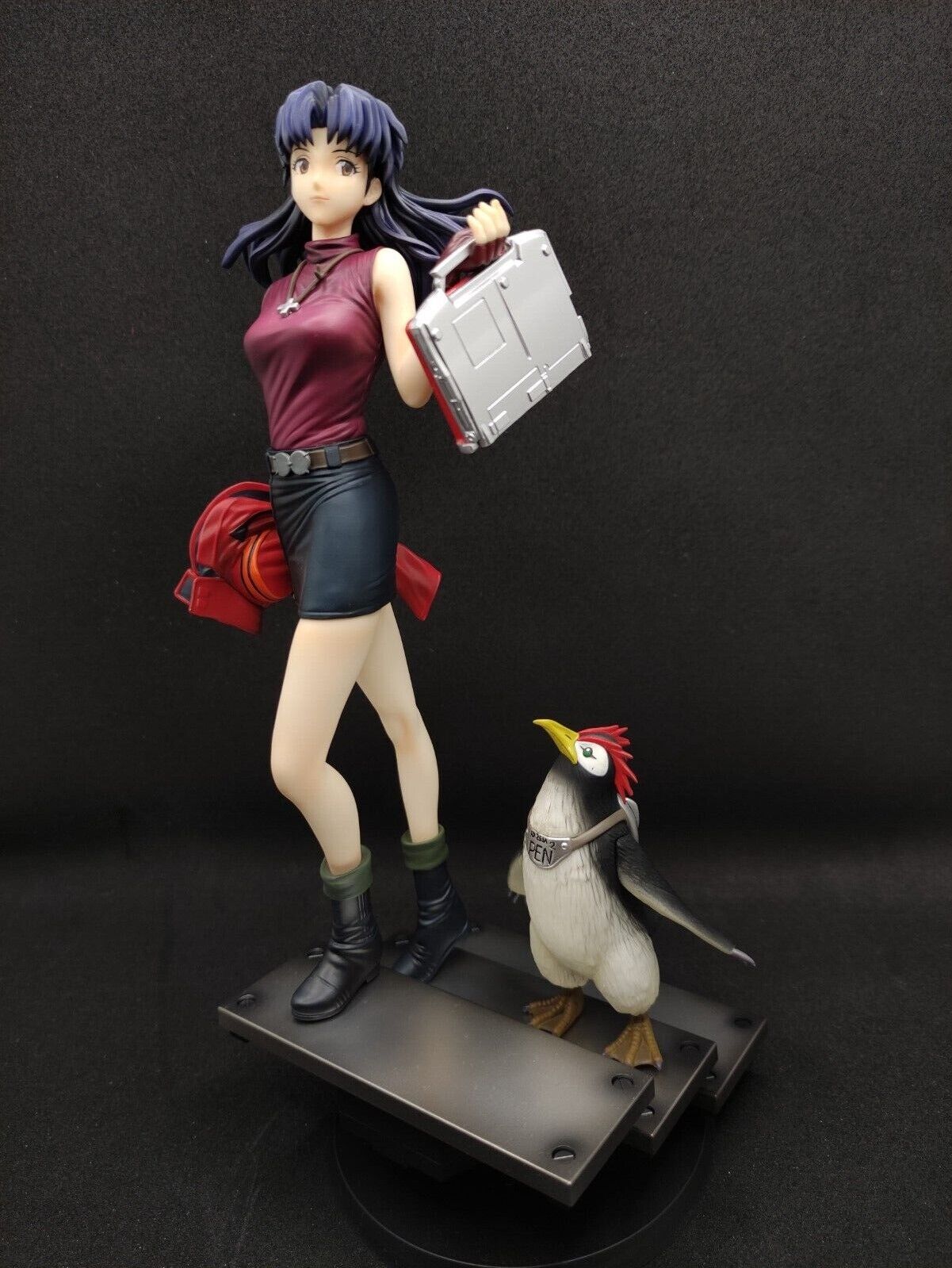 EVANGELION Misato Katsuragi & Pen2 FIGURE MEGAHOUSE  GALS SERIES 25 CM