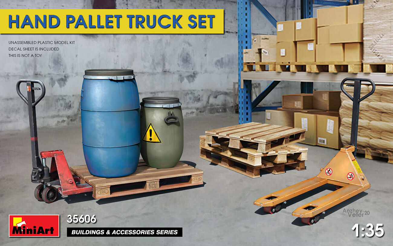 Hand Pallet Truck Set Diorama 1:35 Plastic Model Kit MINIART