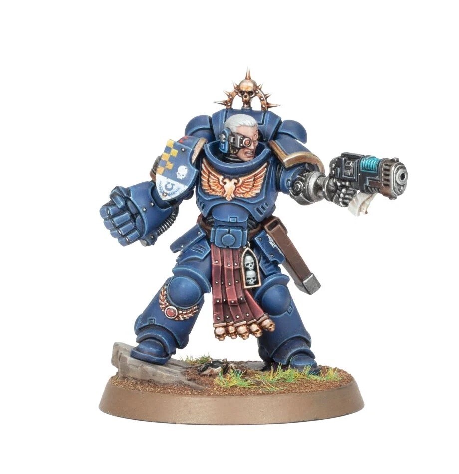 LIEUTENANT luogotenente SPACE MARINES miniatura WARHAMMER 40K età 12+