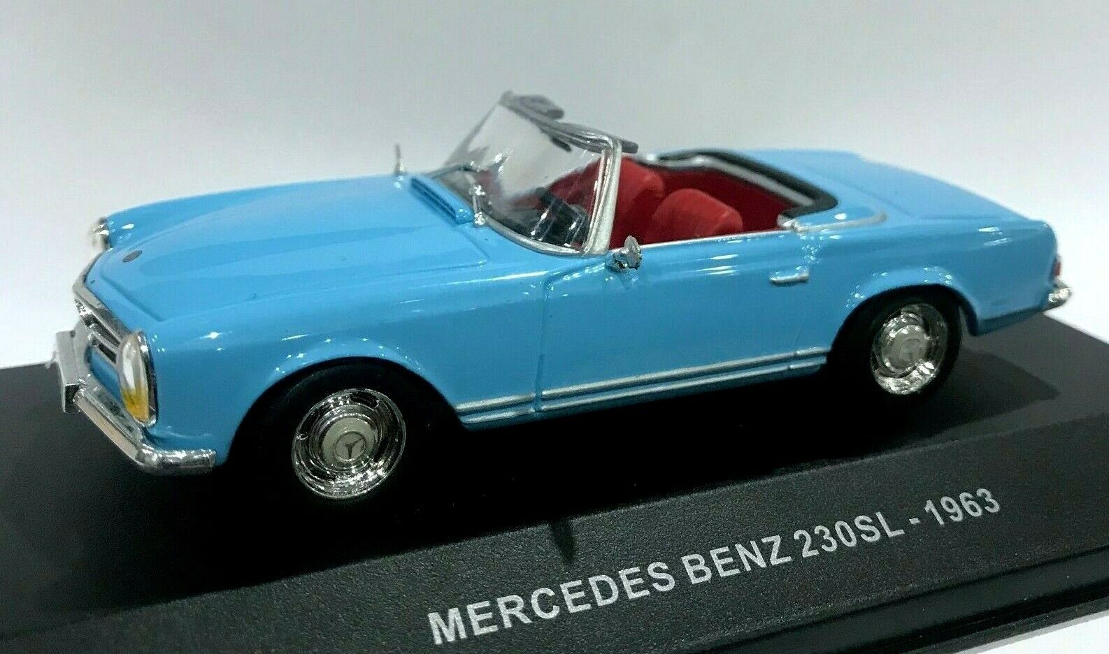 modellino Mercedes Benz 230 SL 1963 Solido convertibile 1:43 Auto Die-cast New