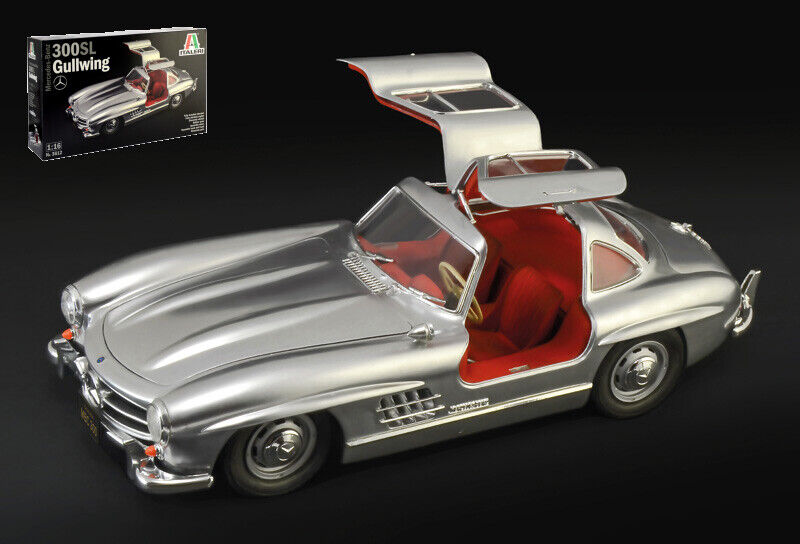 Mercedes 300sl Gullwing Plastic Kit 1:16 Model ITALERI