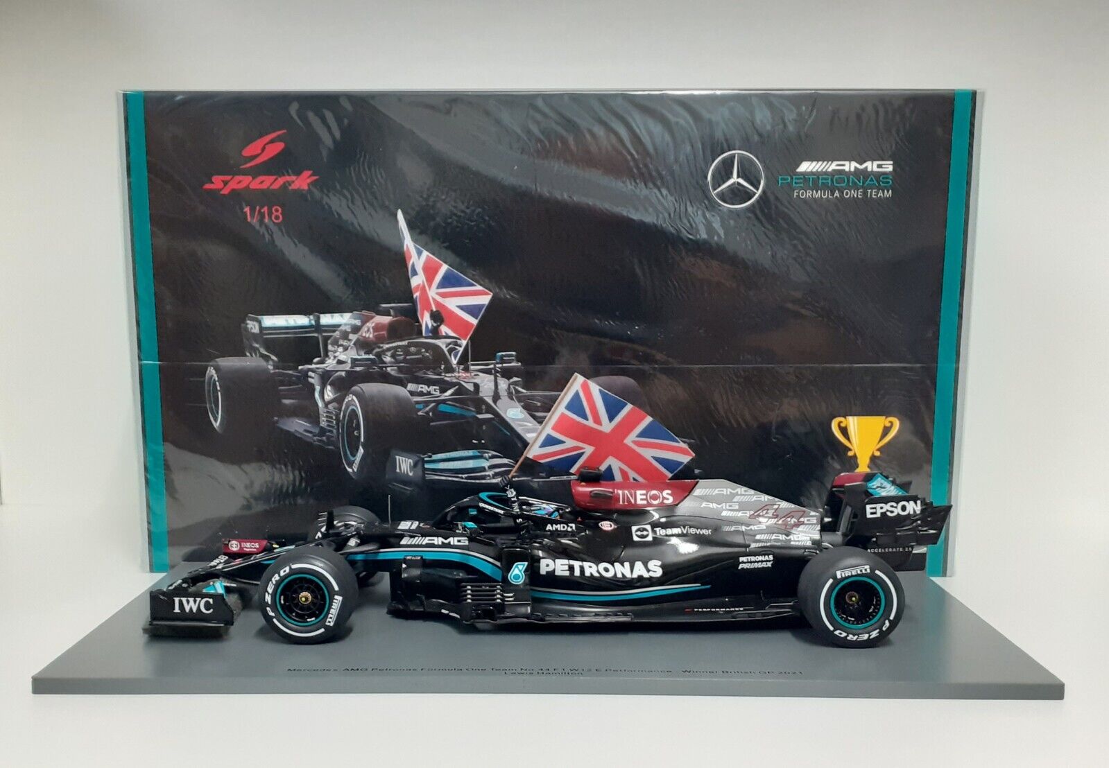 MODELLINO AUTO FORMULA 1 SCALA 1:18 SPARK MERCEDES AMG HAMILTON INGHILTERRA 2021