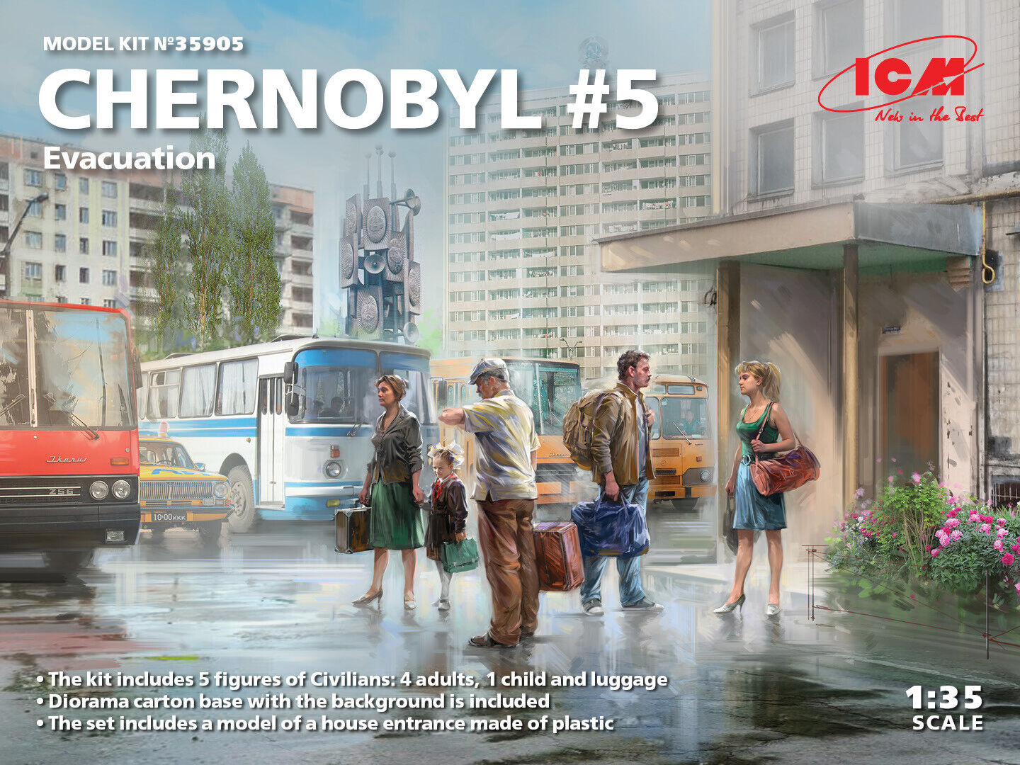 Chernobyl #5 Extraction 4 Adults 2 Children And Luggage New 1:35 Plastic Kit ICM