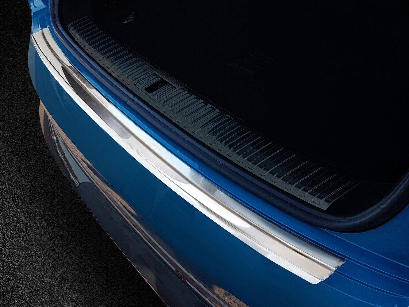 per AUDI E-TRON 2018+ PROTEZIONE POSTERIORE PARAURTI SPAZZOLATO