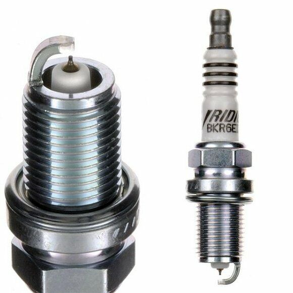 Candela NGK IRIDIUM BKR6EIX-11 HONDA Gold Wing / GL1800  2001 in poi