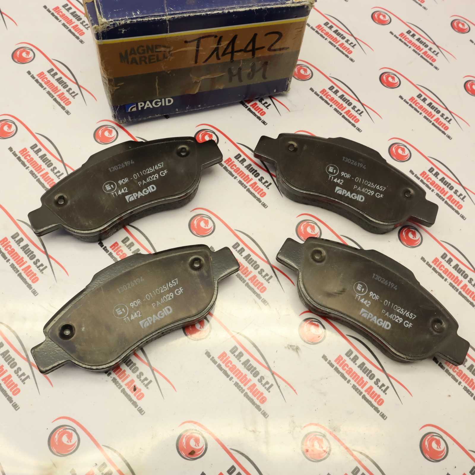 KIT PASTIGLIE FRENO FIAT PANDA 4X4 169 COD. T1442 NUOVO MAGNETI MARELLI