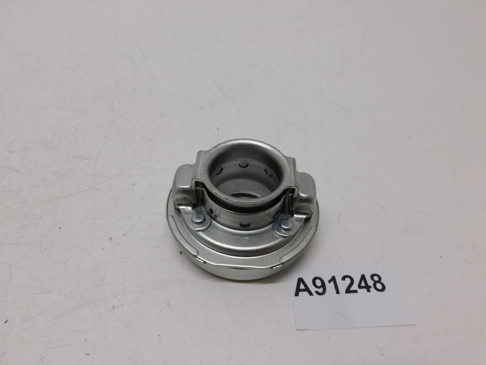 CUSCINETTO REGGISPINTA FRIZIONE CLUTCH RELEASE BEARING MITSUBISHI GALANT BM017