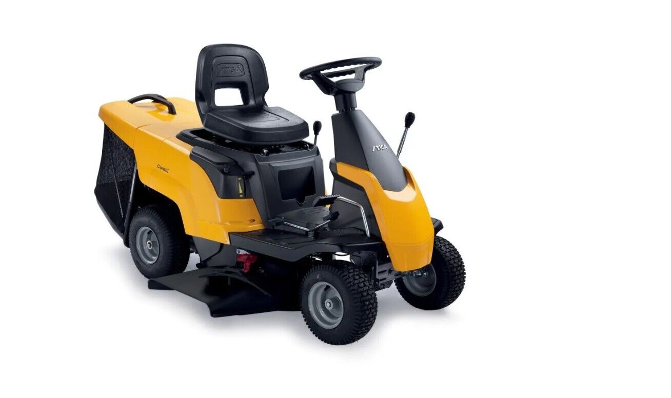 Trattorino a scoppio STIGA COMBI 166 224 cc cesto 150 L taglio 66 cm idrostatico