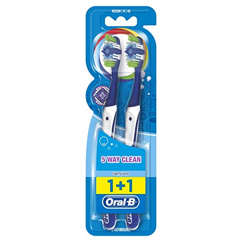 Oral-B Complete 5 Way Clean, Spazzolino Denti Manuale, Con Massaggia Gengive, Le Setole Powertip Raggiungono Le Aree Più Difficili, Pulizia Profonda,