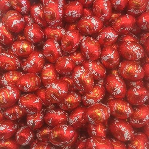 Ovetti Lindor Rossi Lindt. Cioccolato Al Latte Con Morbido Ripieno. Busta G 500