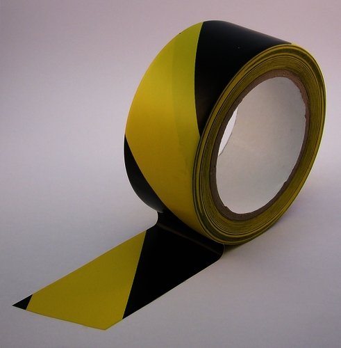 Nastro Segnaletica Adesivo Giallo/Nero Mm.50 M.33 [Scapa ]