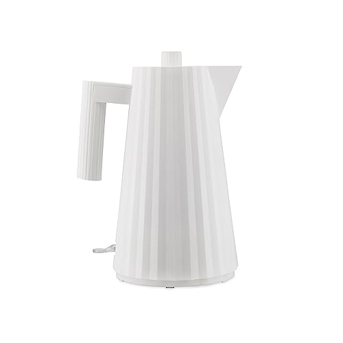 Alessi Plissé Mdl06 W/Uk - Bollitore Elettrico Di Design, In Resina Termoplastica, Presa Inglese 2400W, 170Cl, Bianco