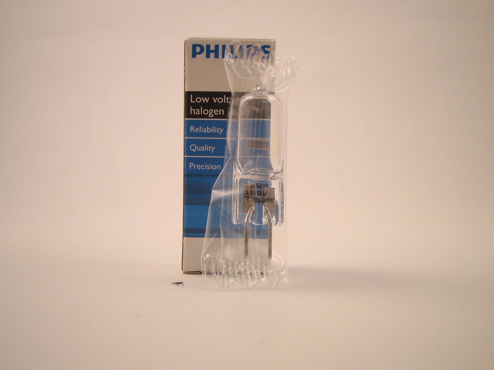 LAMP ALOGENA 7158 XHP PHILIPS 150W 24V G6,5 FARO DIAPOSITIVE 64640HLX DISCOLUX