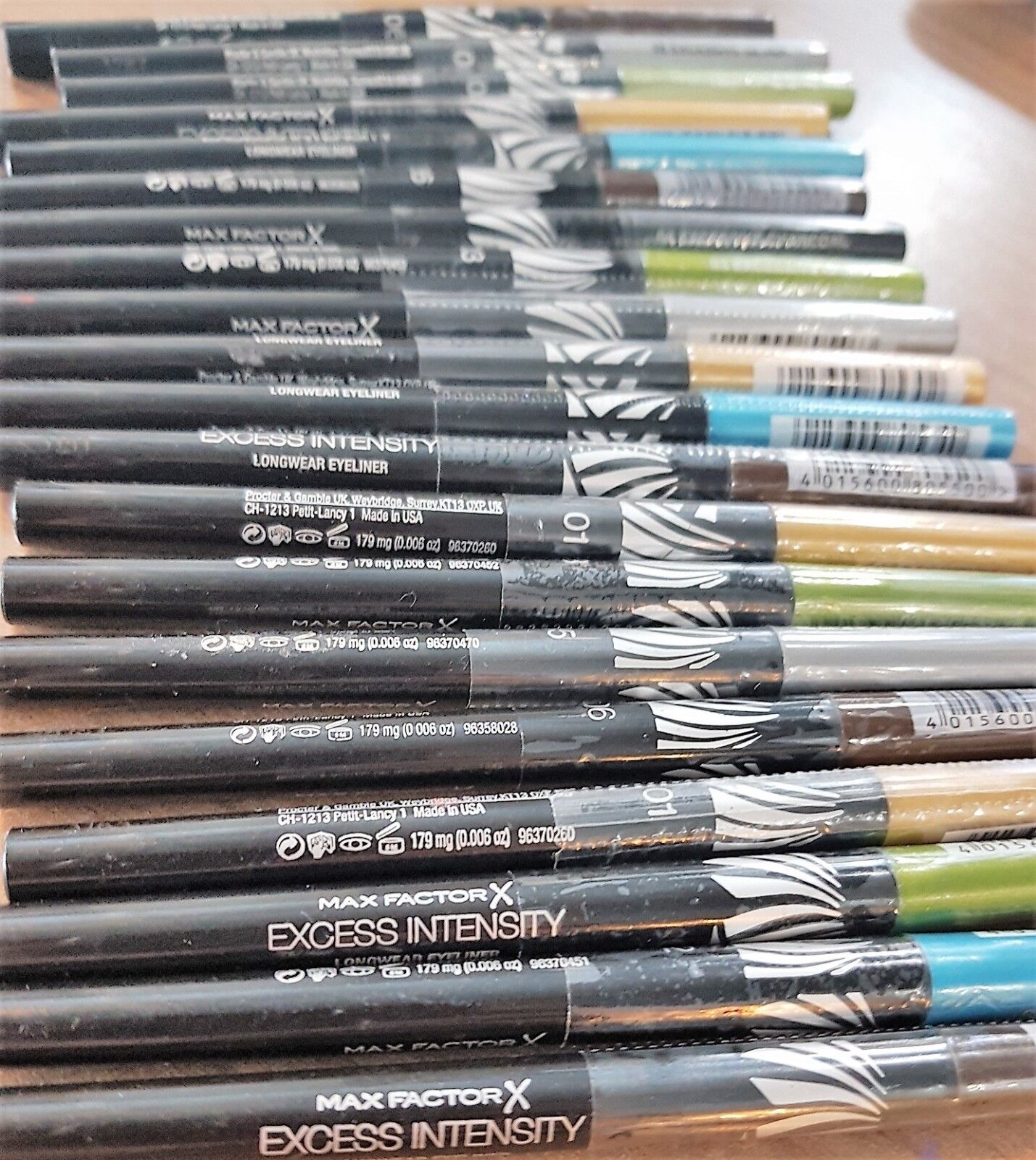 MAX FACTOR EXCESS INTENSITY Longwear eyeliner  01  excessive GOLD matita occhi