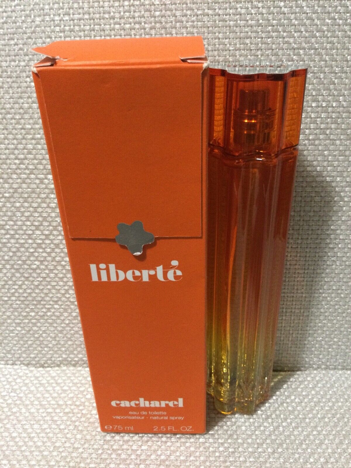 Cacharel Liberte Liberté Discontinued Vintage 2007 Eau De Toilette 75 ml/2.5 oz