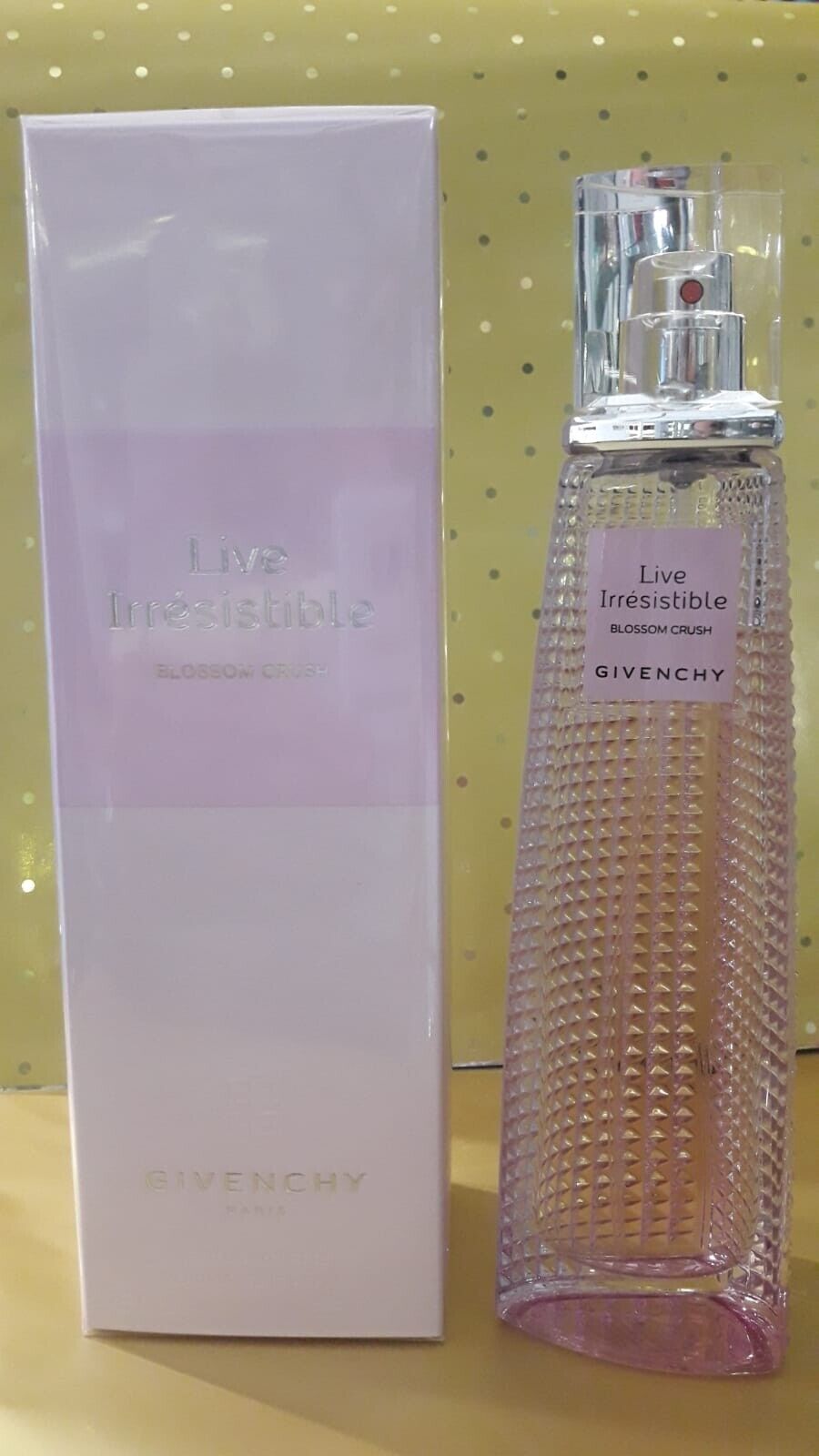 Givenchy LIVE IRRESISTIBLE BLOSSOM CRUSH  Edt vapo 75 ml