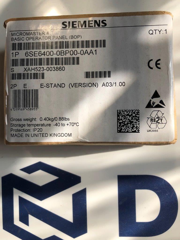 Siemens 6SE6400-0BP00-0AA1 OPERATOR CONTROL PANEL_New