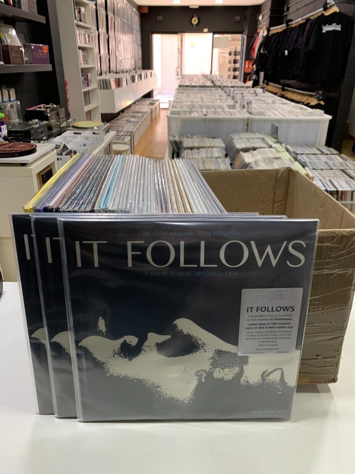 SEGUE IL FILM DELL'LP DAVID ROBERT MITCHELL