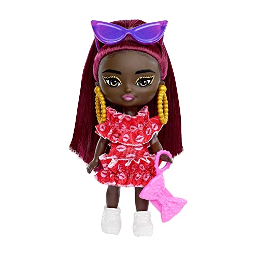 Barbie - Barbie Extra Mini Minis, Bambola Bionda Con Basco E Giacca In Stile College, Borsetta A Forma Di Orsacchiotto Gommoso, Abiti E Accessori, Gio