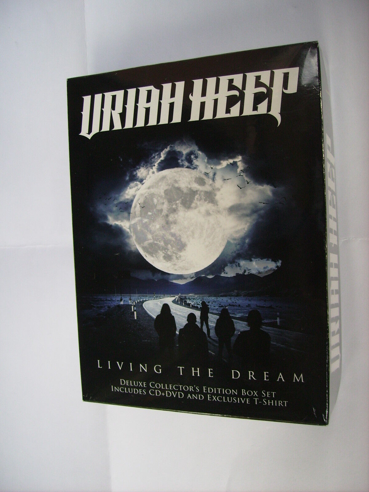 URIAH HEEP - LIVING THE DREAM - CD/DVD/T-SHIRT BOXSET NEW SEALED 2018