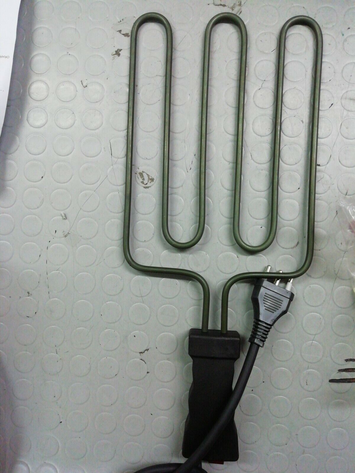 Resistenza bistecchiera Universale 2000W  COD B175
