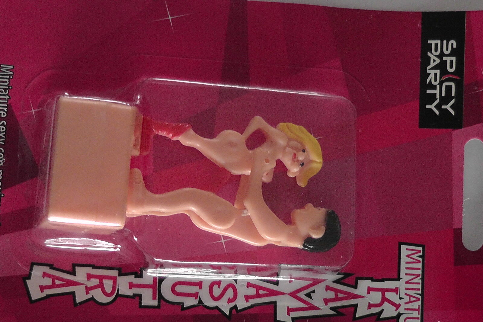 MINIATURA SEXY CON MOVIMENTO A MOLLA ADDIO AL CELIBATO SCHERZO COMPLEANNO