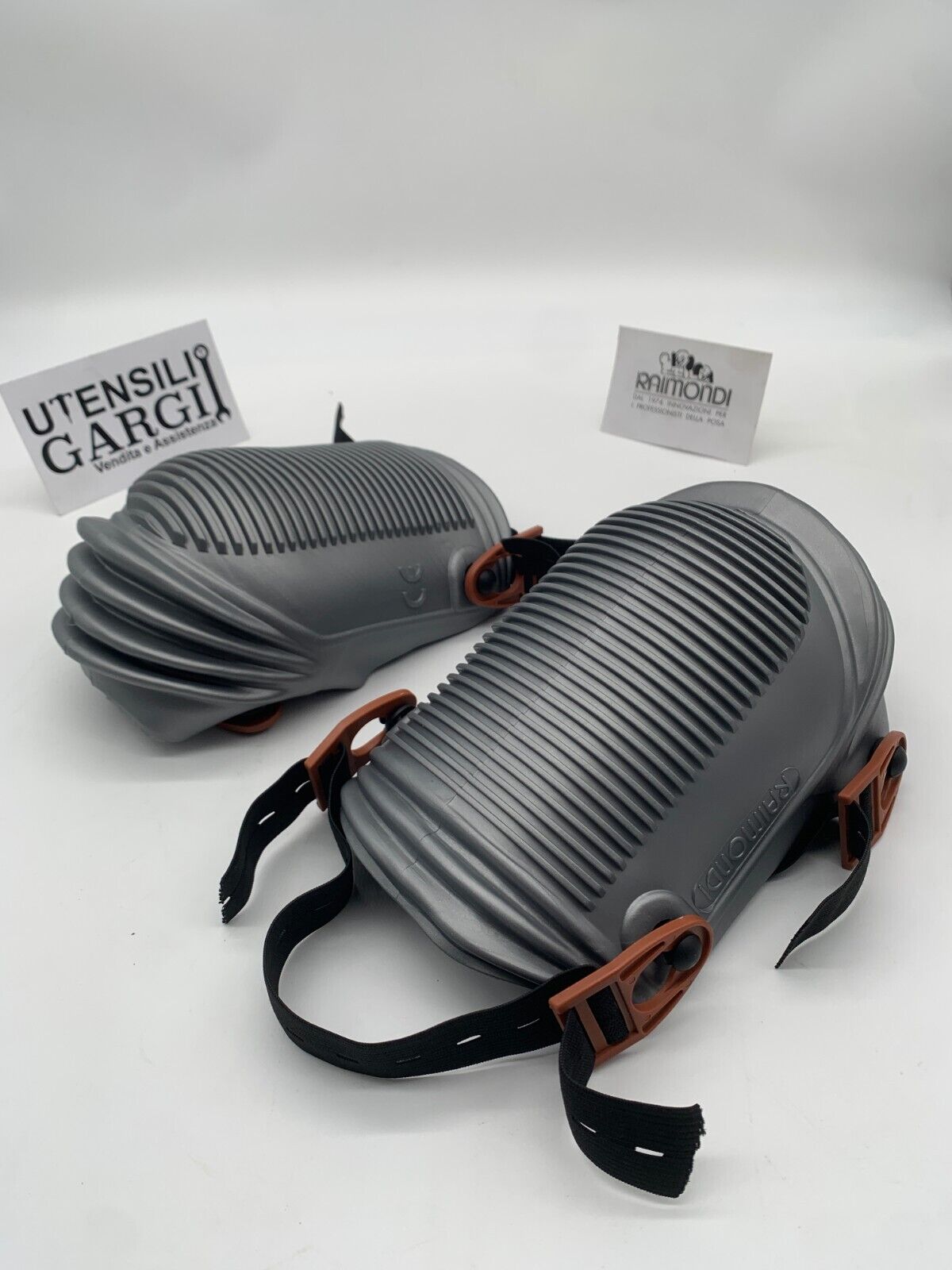 COPPIA GINOCCHIERE PROFESSIONALI AVVOLGENTI CON SOFFIETTO RAIMONDI COD. 138SOFF