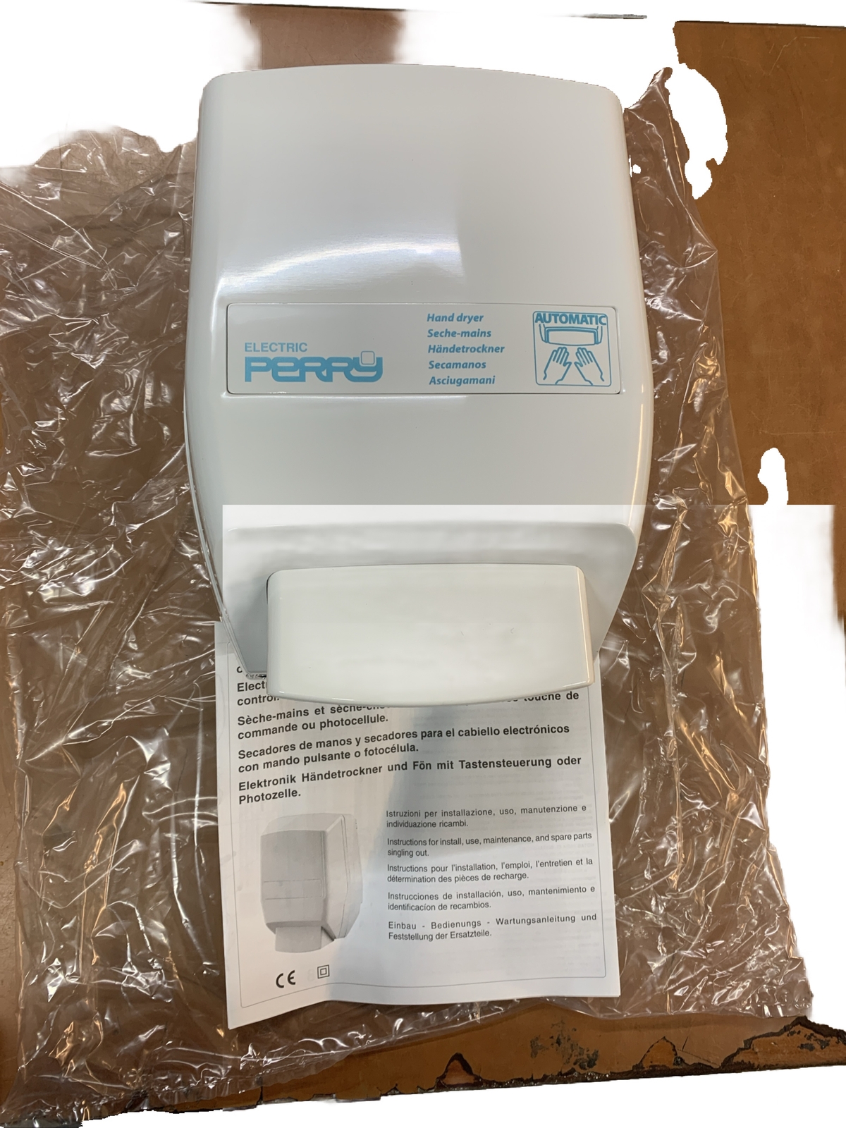 ASCIUGAMANI DA PARETE ELETTRICO 1500 WATT CON COMANDO SENSORE PERRY AMF04 ITALIA